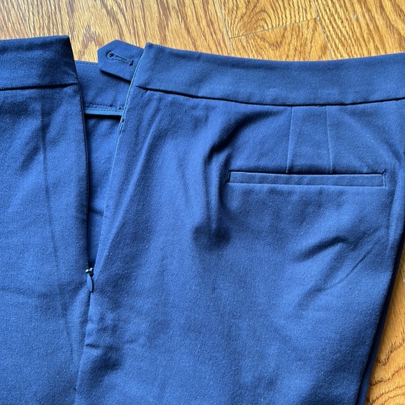 Navy blue stretch Chatham cropped pant with scalloped hem side zip 16 - Picture 2 of 8